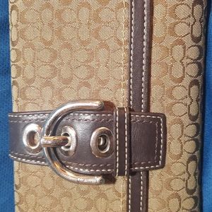Coach wallet large size